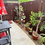 Apartament 33