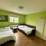 Apartament 33